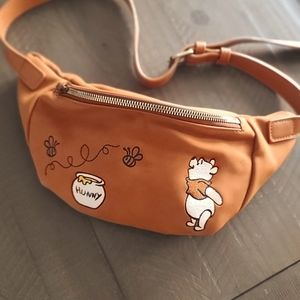 Disney Winnie the Pooh fanny pack